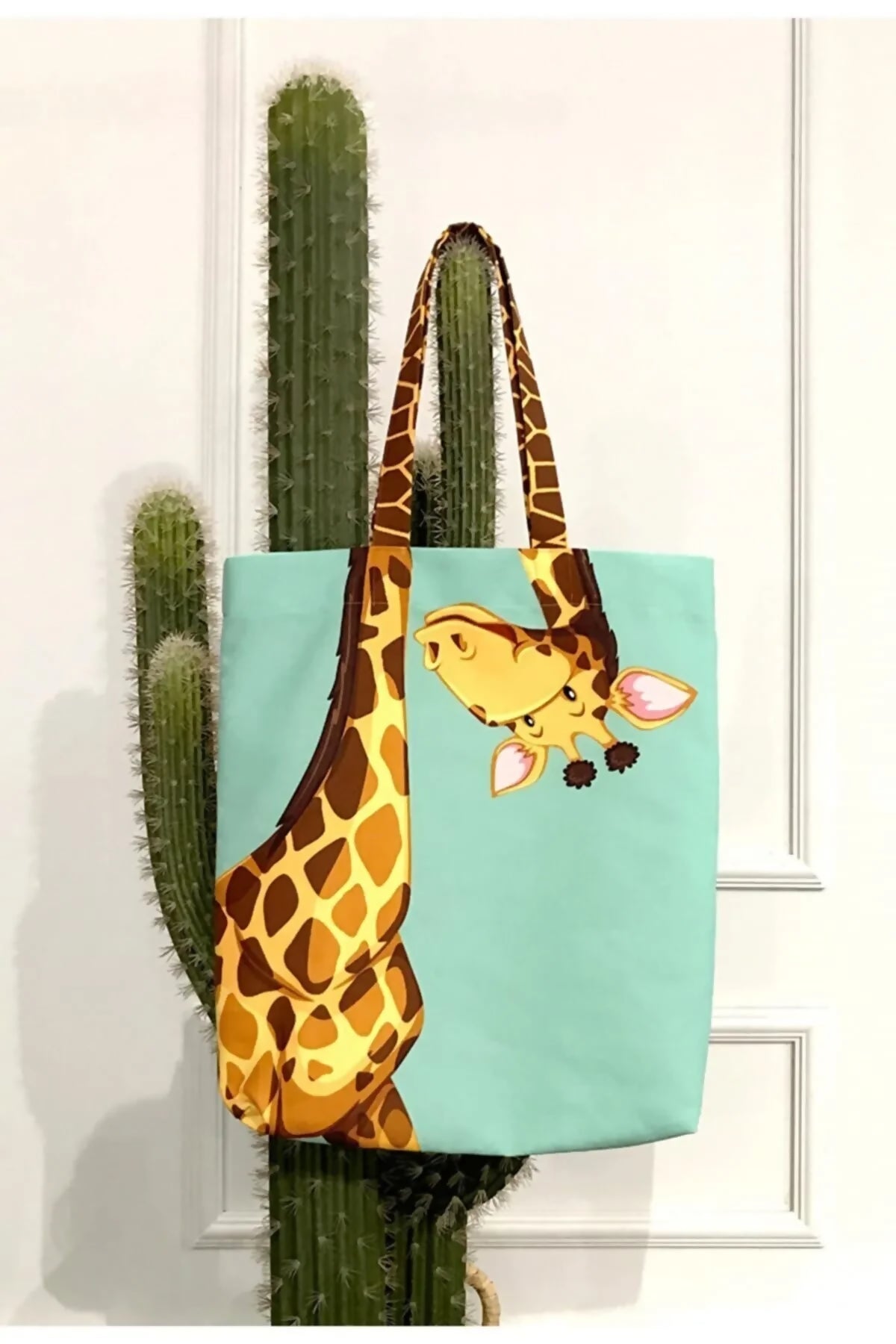 Giraffe Patterned Beach Bag